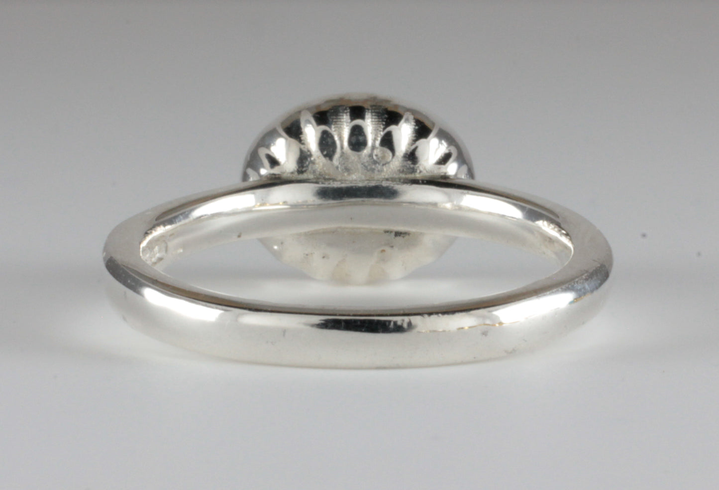 Cutdown 8-claw Georgian style Oval Garnet Cabochon Ring