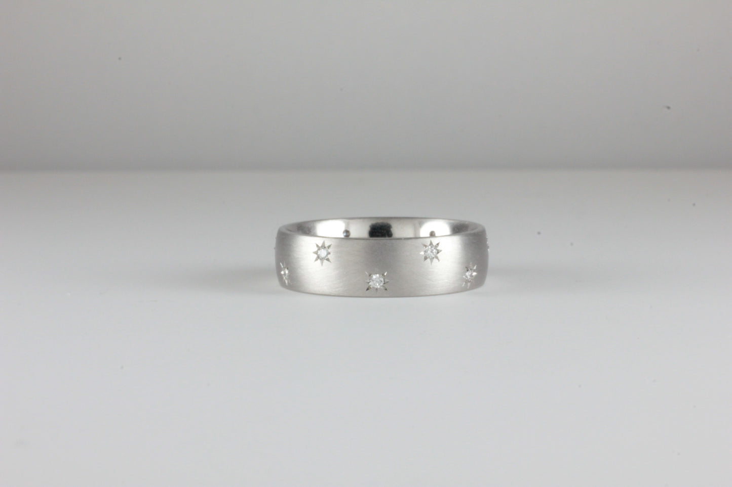 Platinum Staggered Fully Star Set Diamond band
