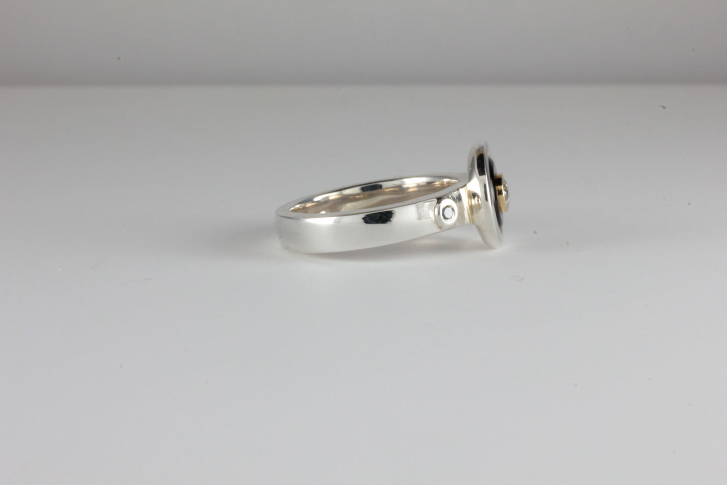 Black & White Diamond Art Deco style Target ring