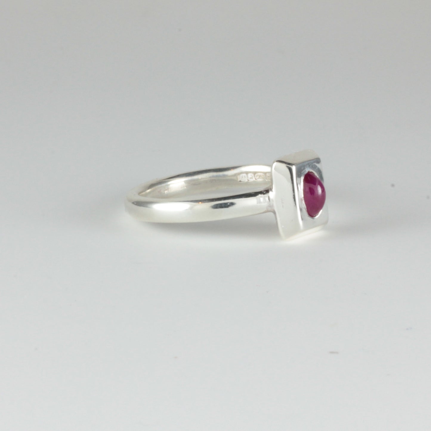 C13th-14th Medieval Style 'Pie Dish' Ring with Oval Ruby Cabochon