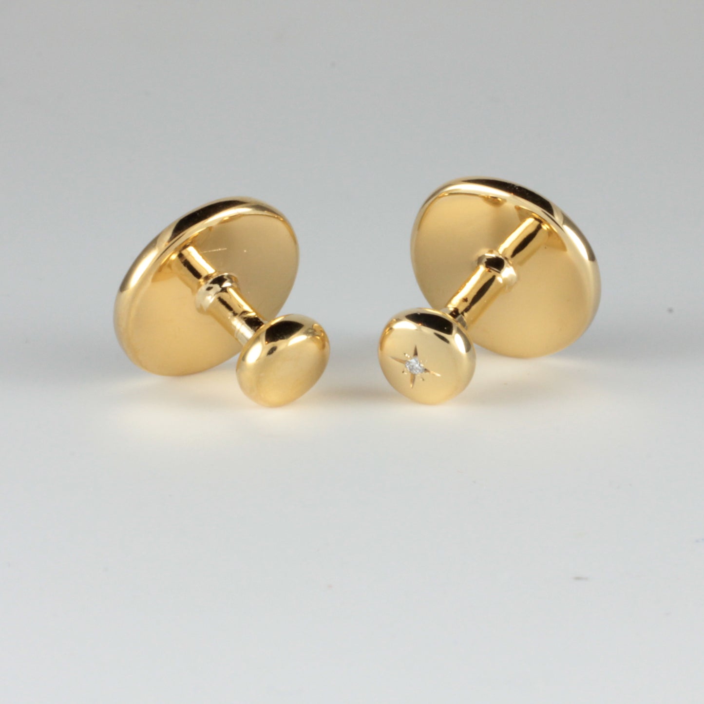 Yellow Gold Collar Studs set with a Colourless Diamond