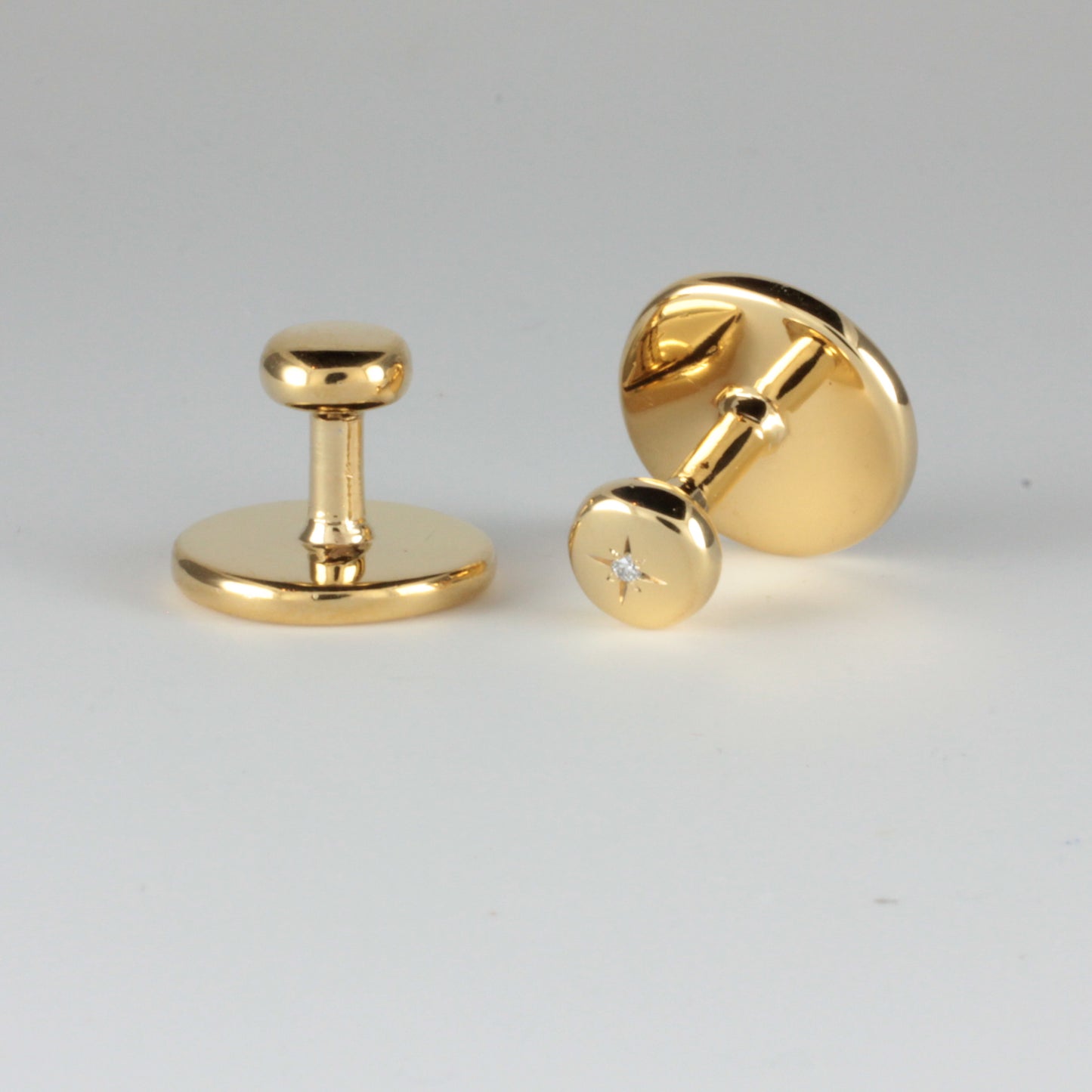Yellow Gold Collar Studs set with a Colourless Diamond
