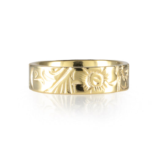 Floral Engraved Victorian Style Band in 18ct Yellow Gold