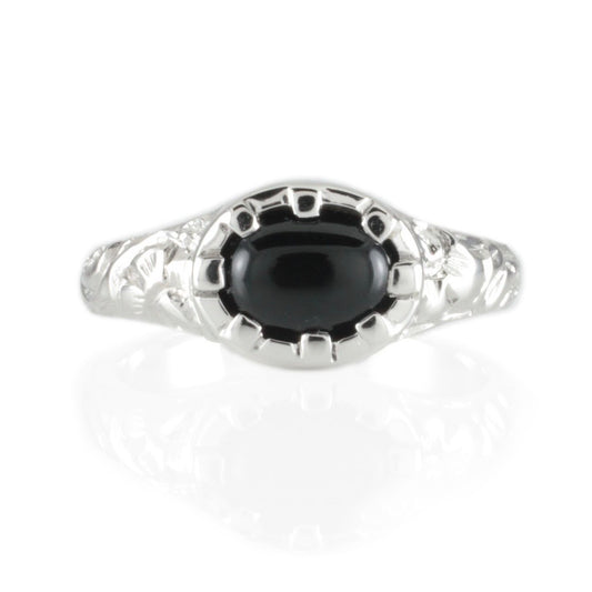 'Nida' Georgian style Oval Onyx Cabochon Ring