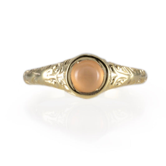 'Narona' Victorian style Round Peach Moonstone Cabochon Ring