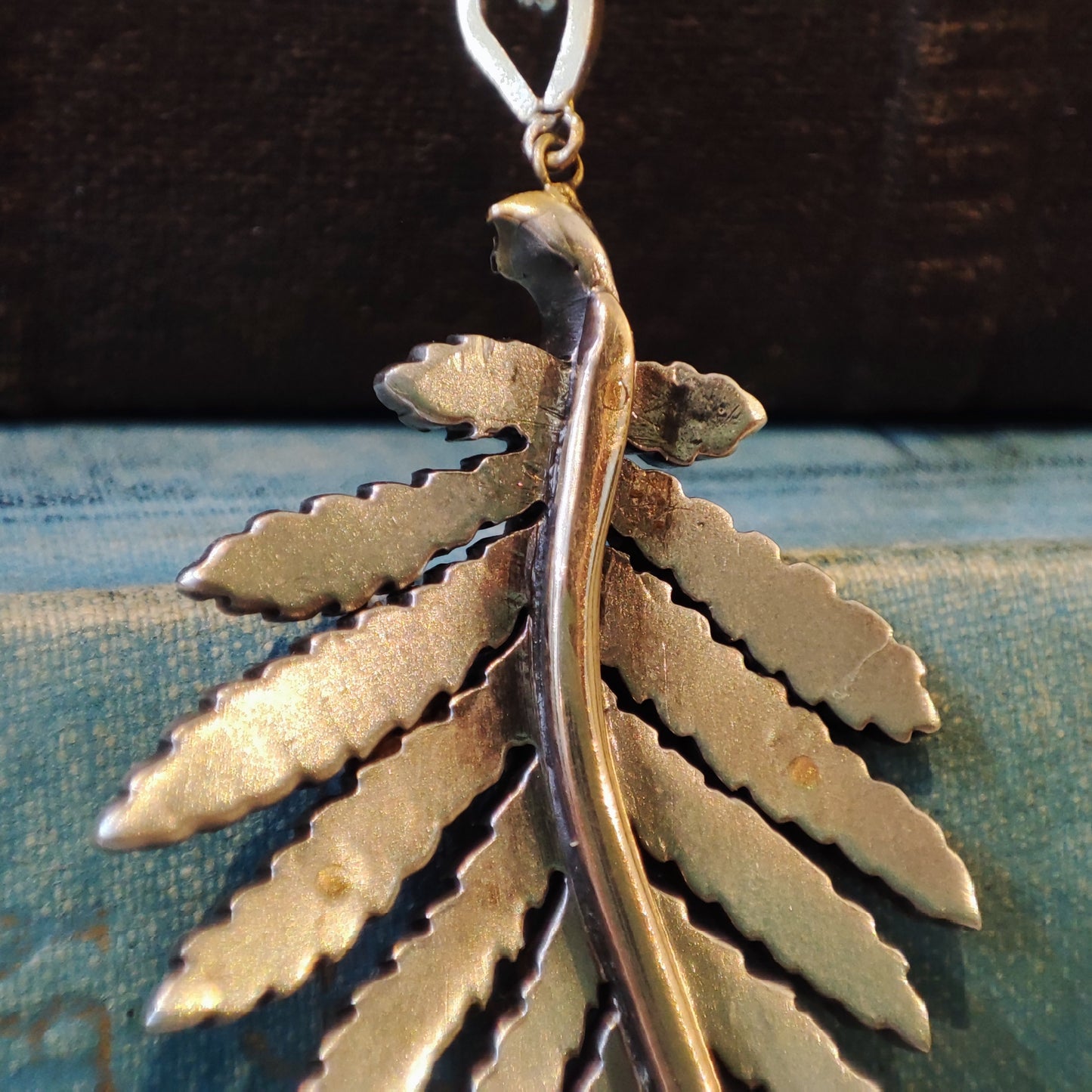 c.1880's Antique Diamond Leaf Pendant in 15ct Rose Gold & Silver 1.10tcw