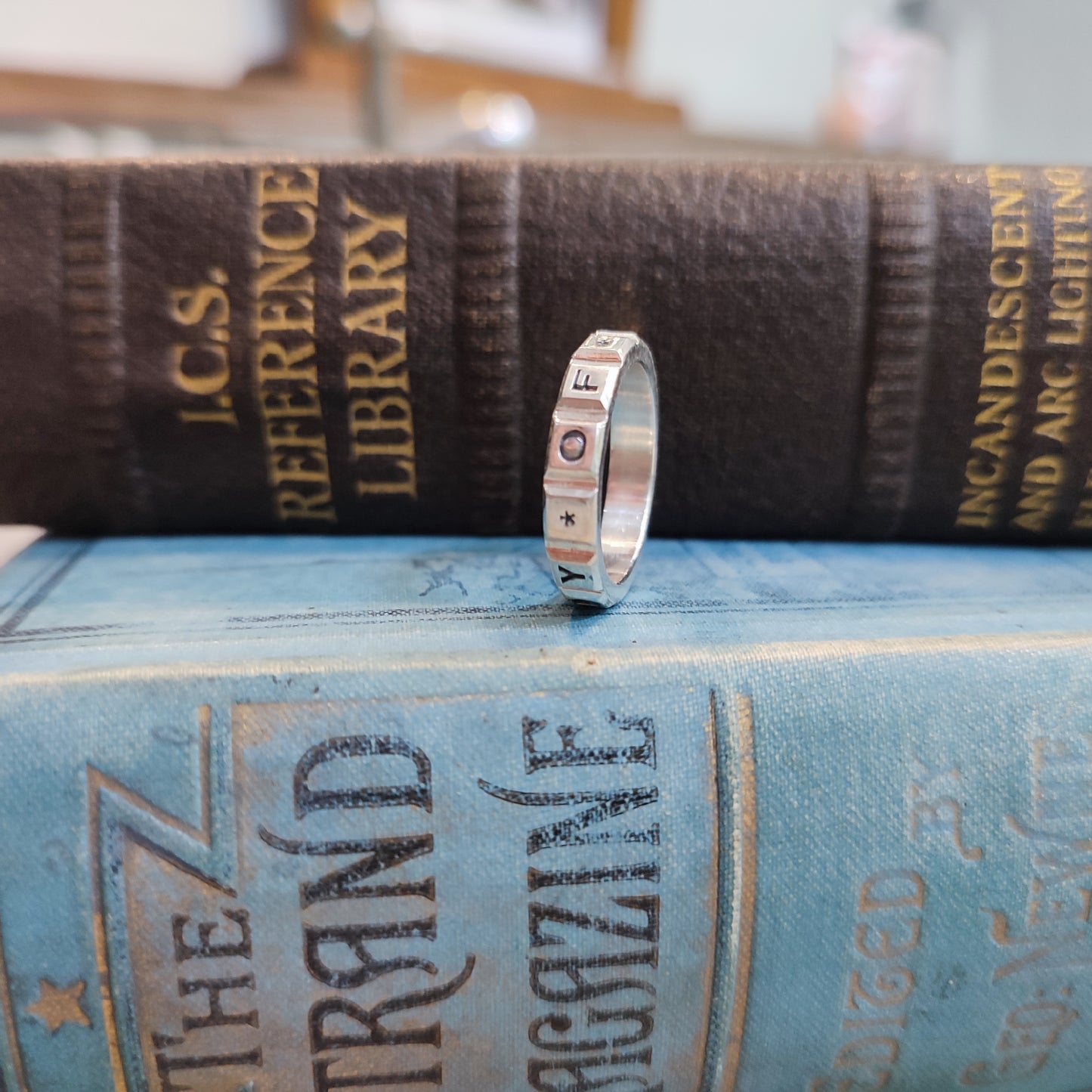 IN * MEMORY * OF * Victorian style Memorial Ring in Silver