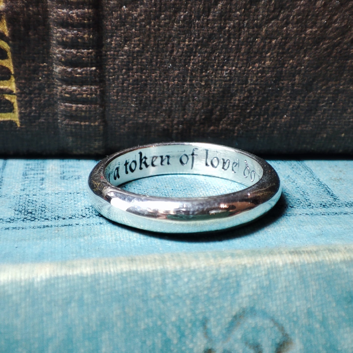 'I am a token of love do not give me away' Engraved Medieval Posy Ring