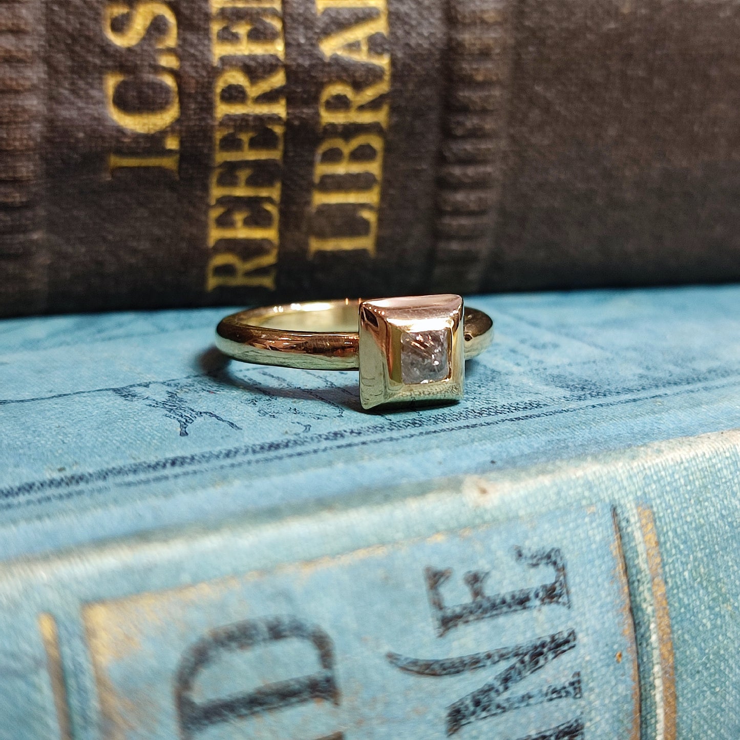 'Pie Dish' Medieval style ring with 0.55ct Rough Diamond Octahedron ring