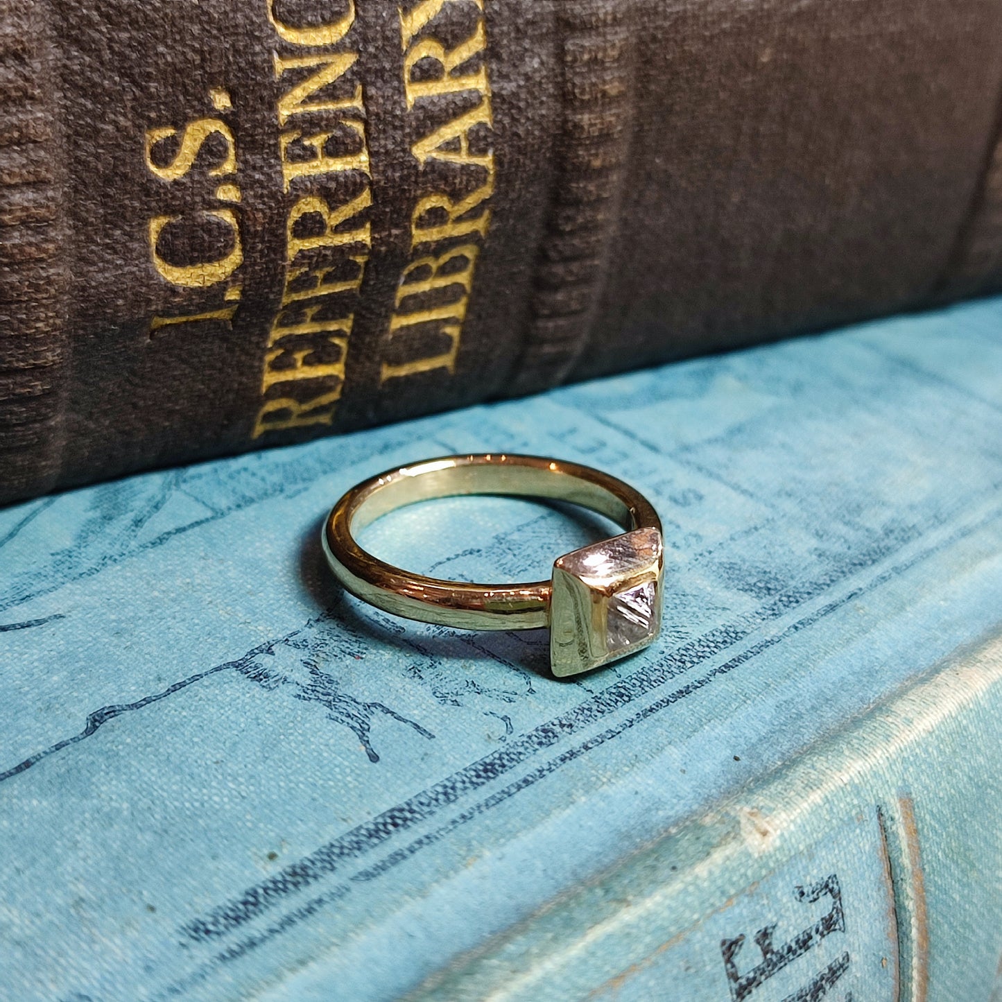 'Pie Dish' Medieval style ring with 0.55ct Rough Diamond Octahedron ring