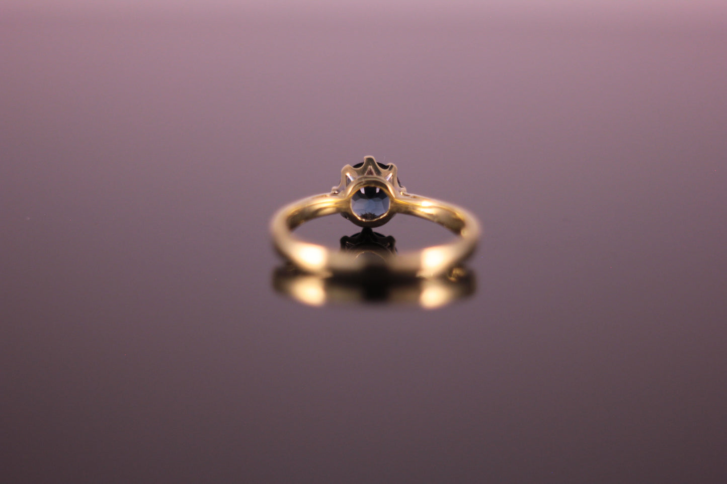 18ct yellow gold Topaz ring London Blue 1.09ct 8-claw setting Solitaire