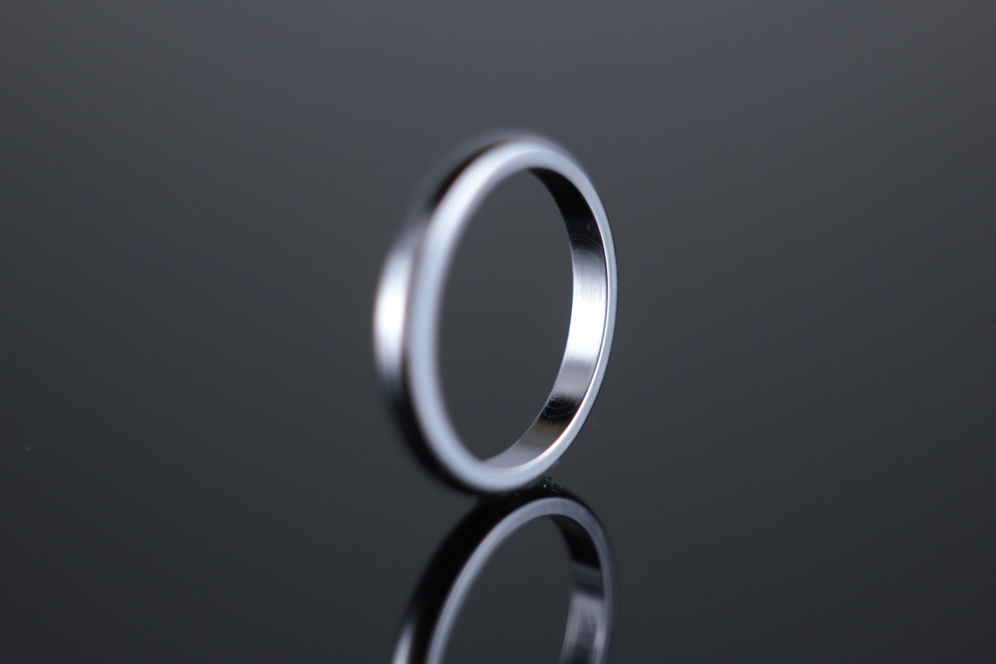 18ct 2.5mm 'D' Profile Wedding Band in Yellow, Rose or White Gold