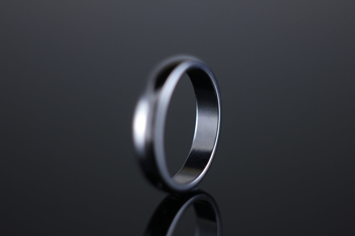 4mm 'D' Profile Band in 18ct White Gold