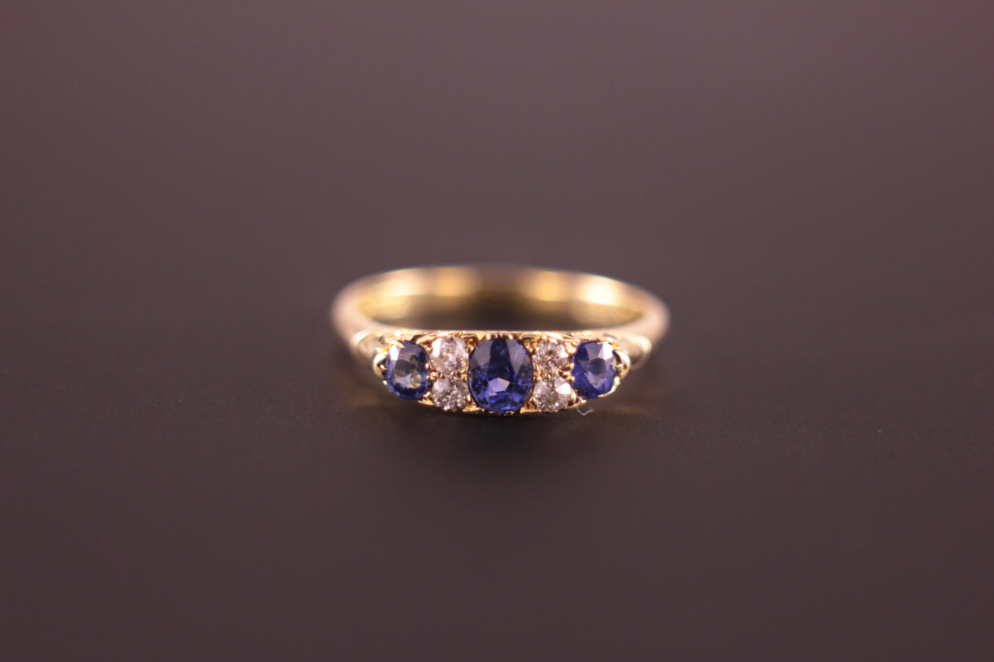 Antique Victorian Sapphire and Old cut Diamonds in 18ct Yellow Gold Ring