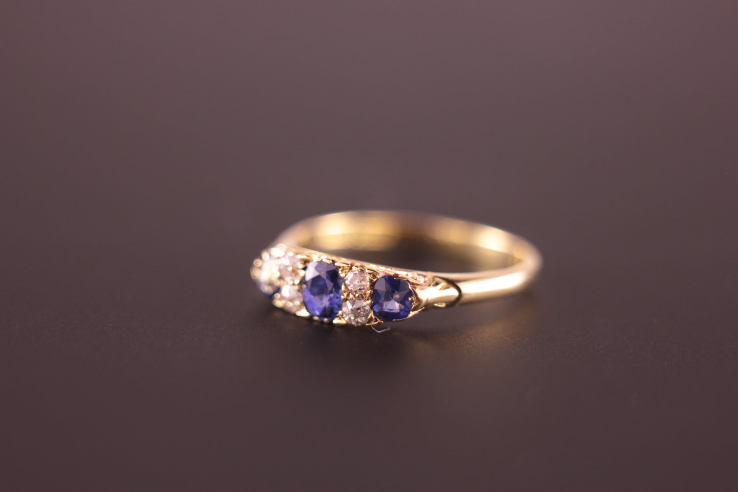 Antique Victorian Sapphire and Old cut Diamonds in 18ct Yellow Gold Ring
