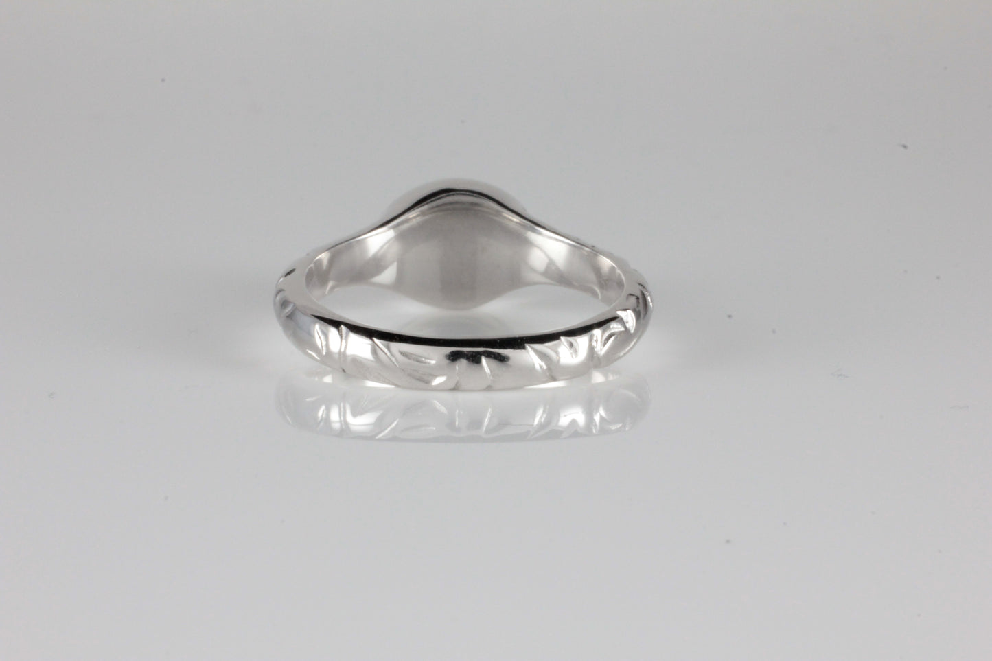 'Odessos' Georgian style Oval Pink Tourmaline Cabochon Ring