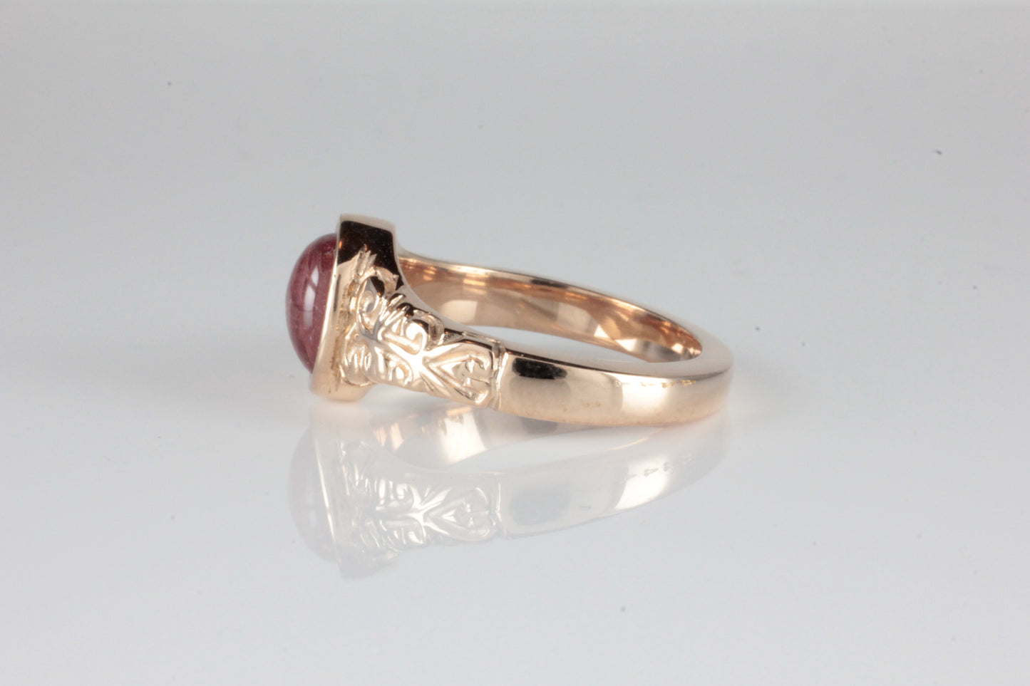 'Sostra' Victorian style Oval Pink Tourmaline Cabochon Ring