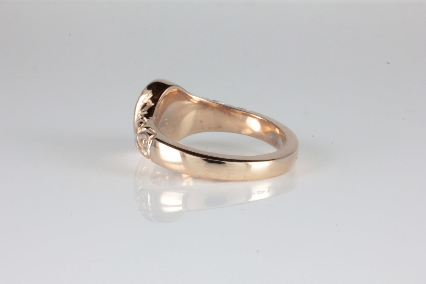 'Sostra' Victorian style Oval Pink Tourmaline Cabochon Ring
