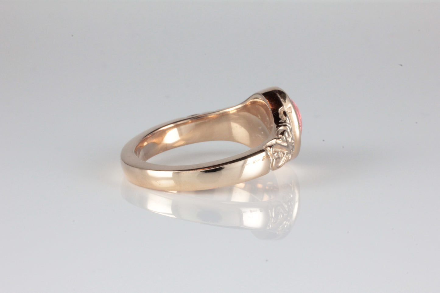 'Sostra' Victorian style Oval Pink Tourmaline Cabochon Ring