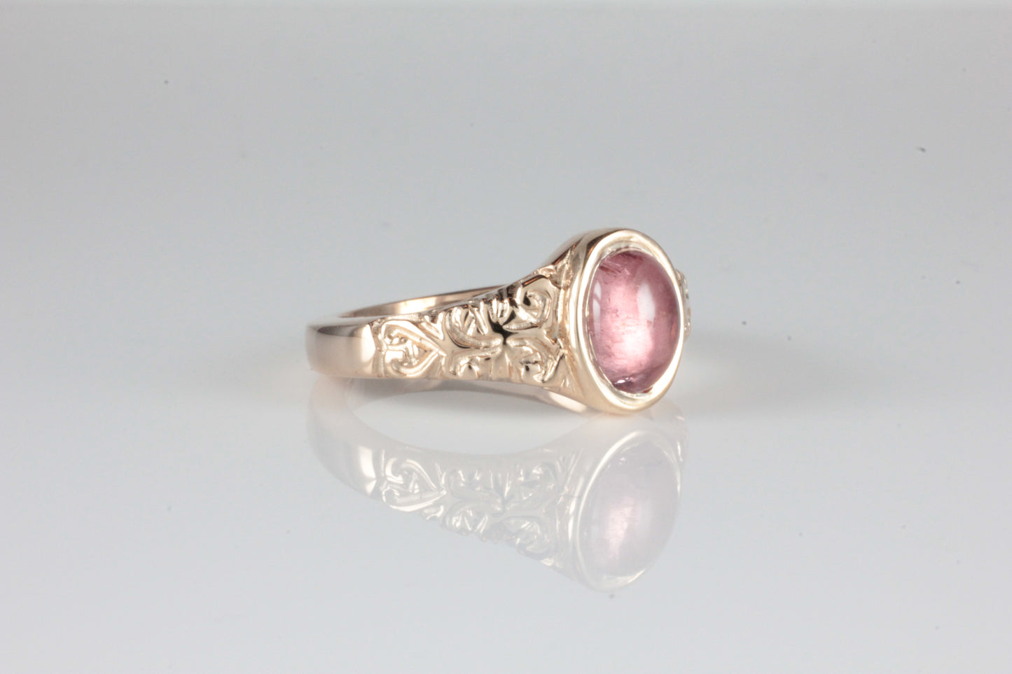 'Sostra' Victorian style Oval Pink Tourmaline Cabochon Ring