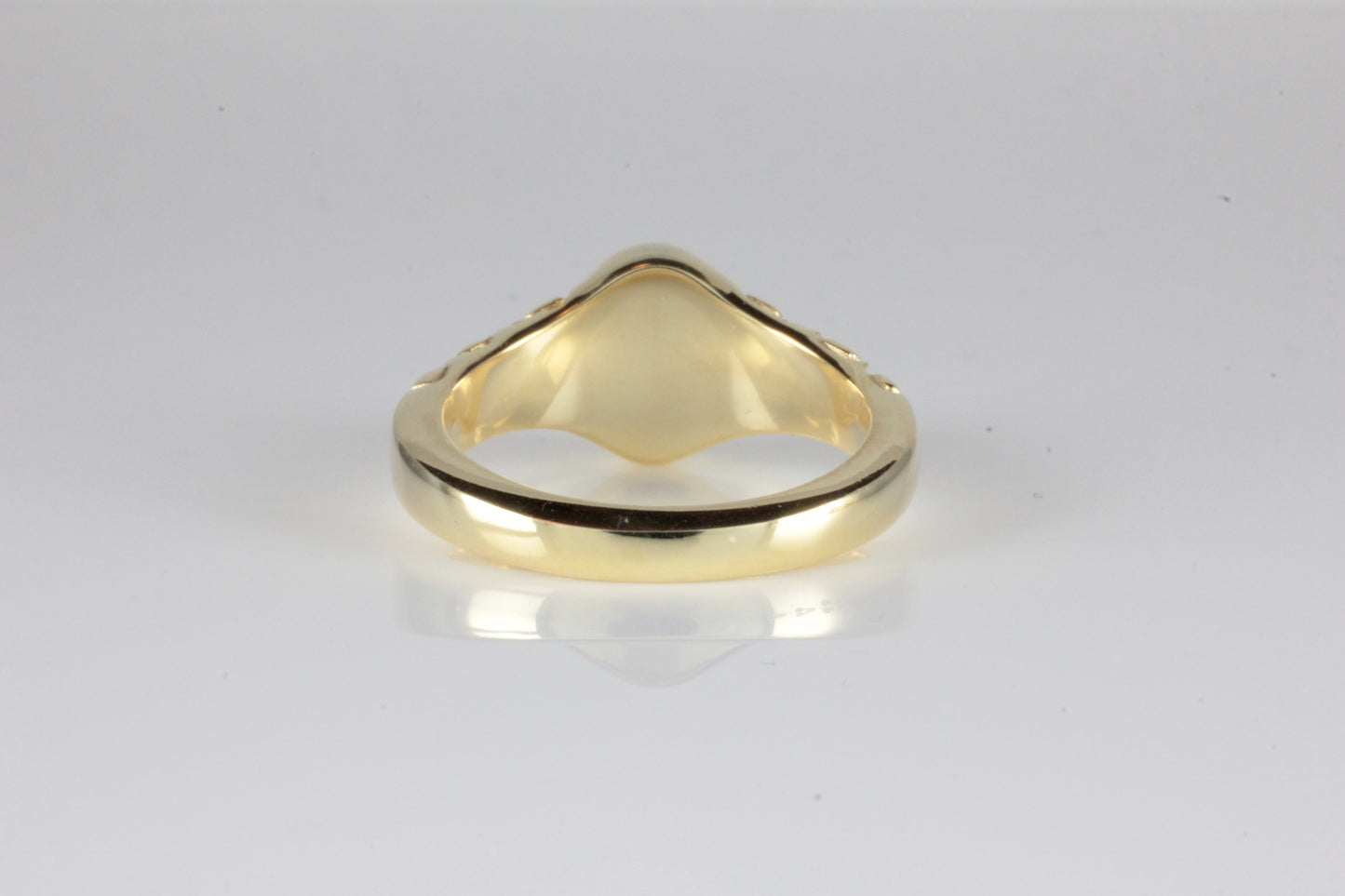 'Sostra' Victorian style Oval Ruby Cabochon Ring