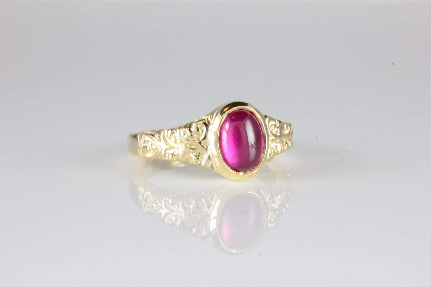 'Sostra' Victorian style Oval Ruby Cabochon Ring