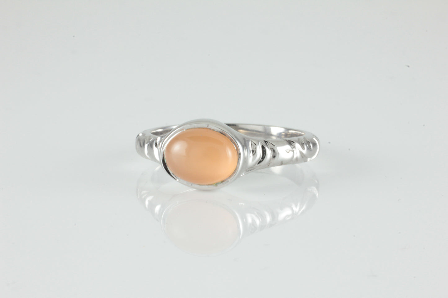'Odessos' Georgian style Oval Peach Moonstone Cabochon Ring
