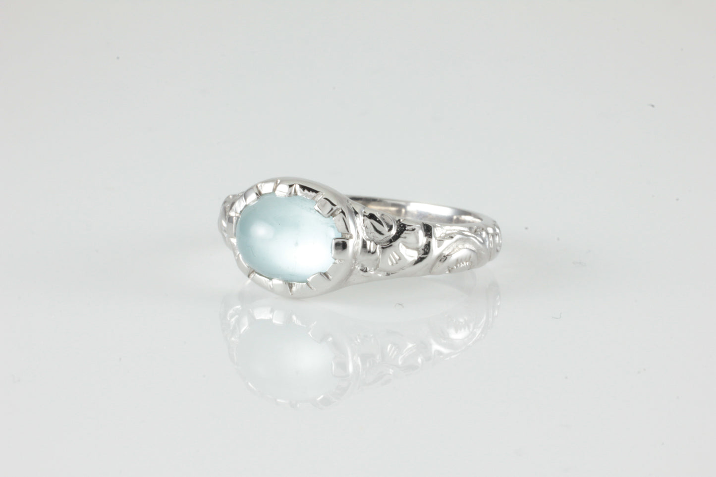 'Nida' Georgian style Oval Aquamarine Cabochon Ring