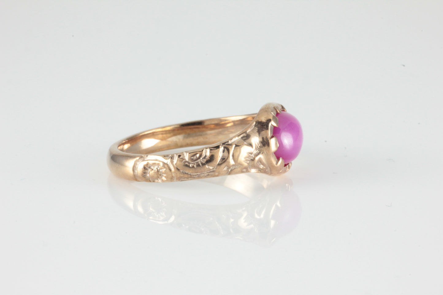 'Nida' Georgian style Oval Star Ruby Cabochon Ring