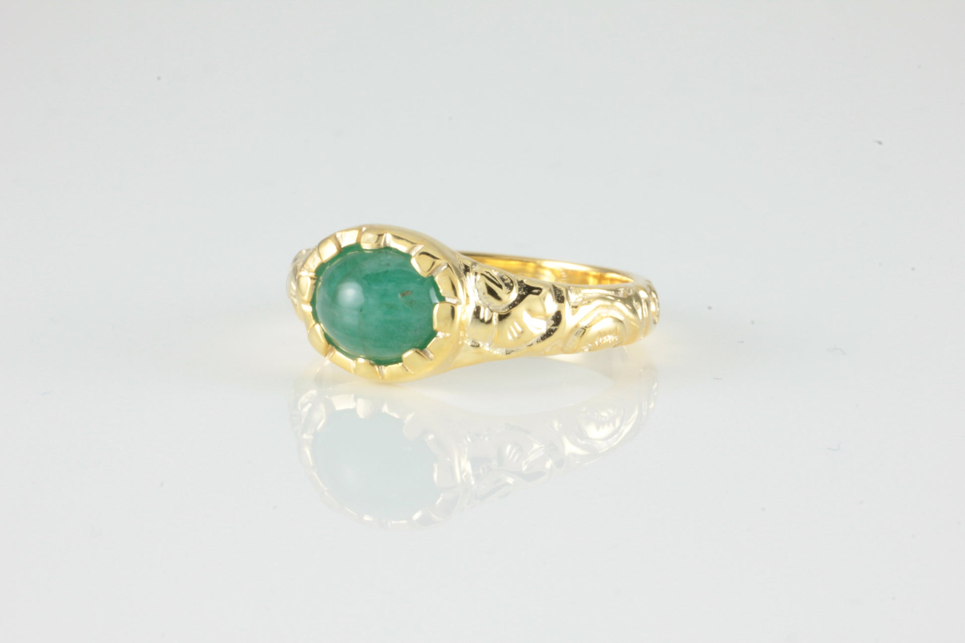'Nida' Georgian style Oval Emerald Cabochon Ring