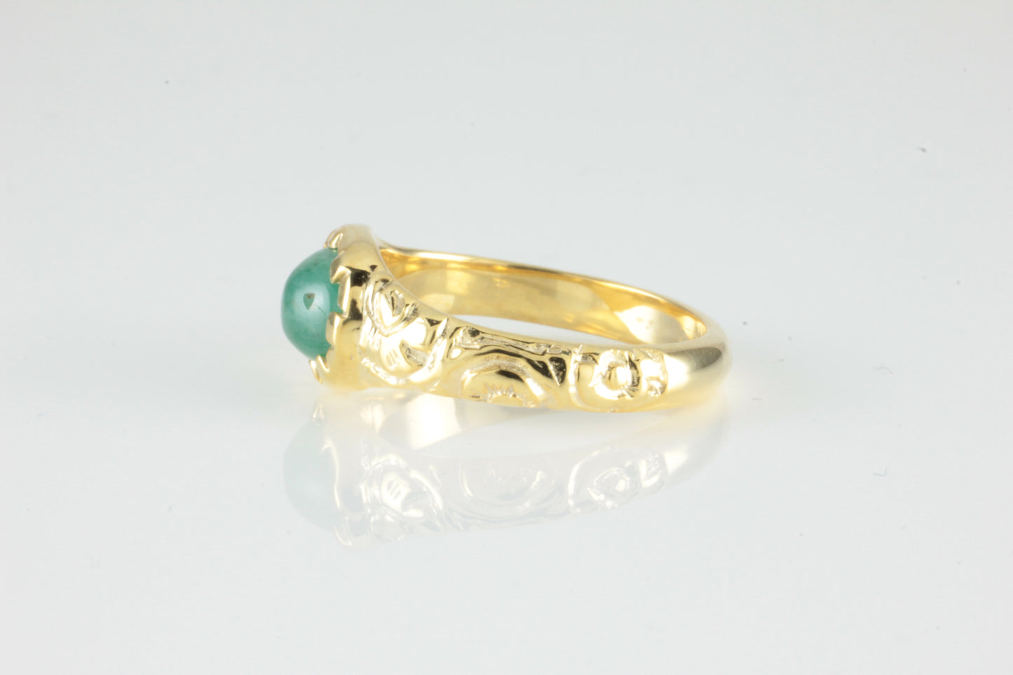 'Nida' Georgian style Oval Emerald Cabochon Ring