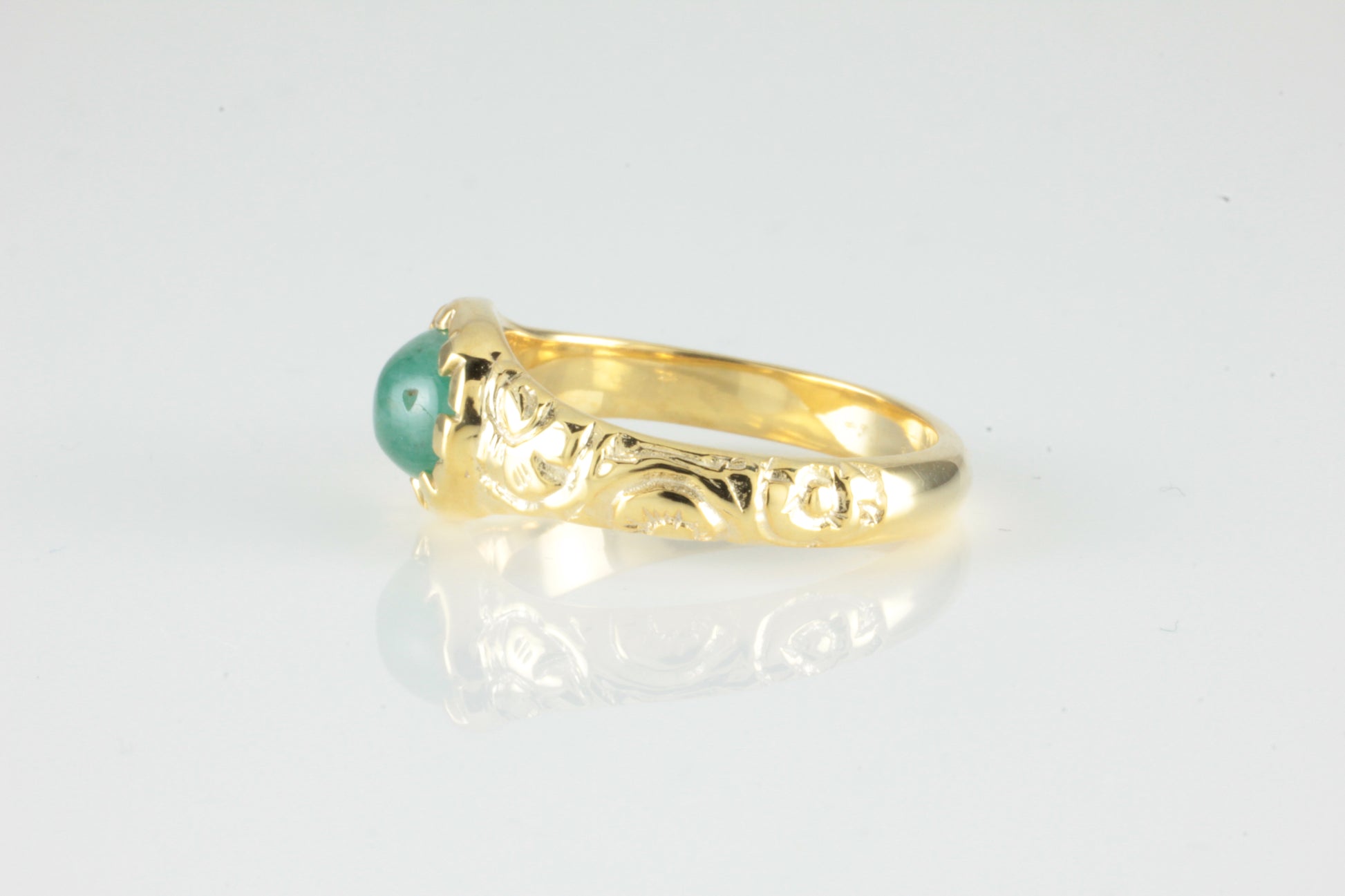 'Nida' Georgian style Oval Emerald Cabochon Ring