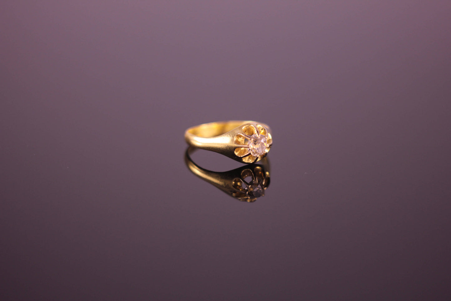 Antique Victorian 0.50ct Antique Old Cut Diamond Ring in 18ct Yellow Gold