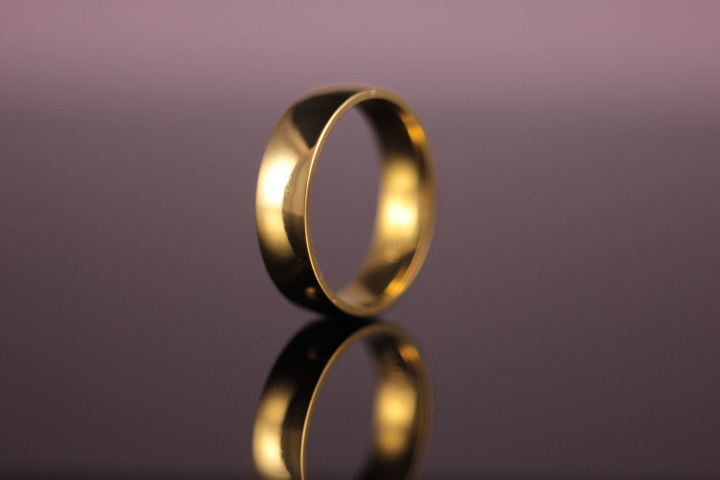 18ct 6mm 'D' Profile Wedding Band in 18ct Yellow Gold