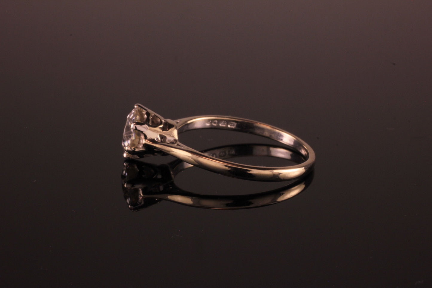 18ct White Gold 1.25ct Old Cut Moissanite Engagement ring