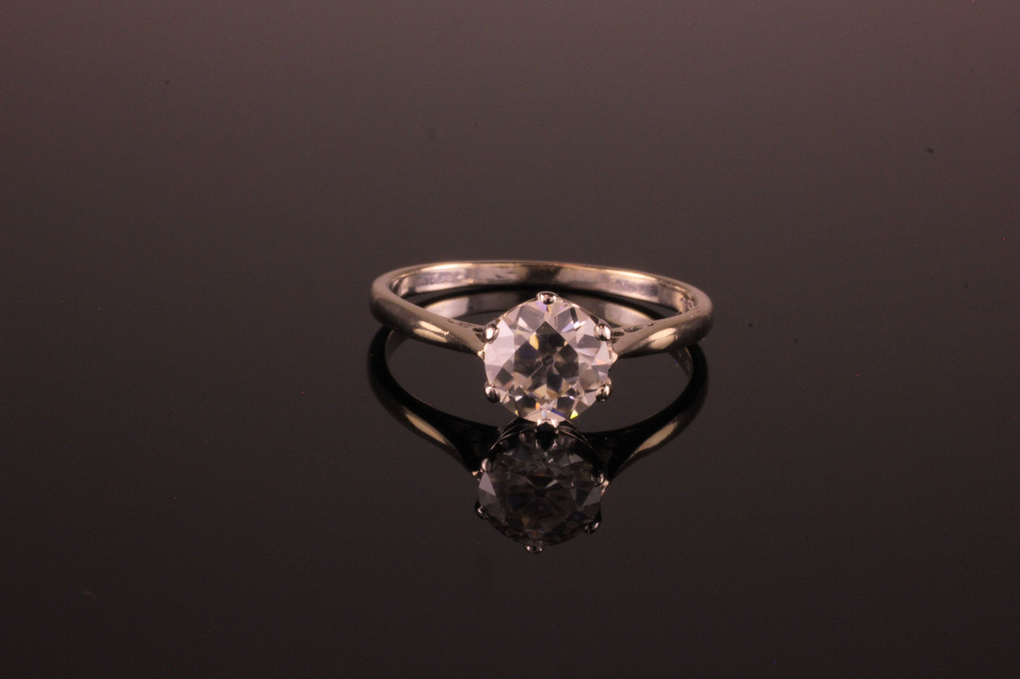 18ct White Gold 1.25ct Old Cut Moissanite Engagement ring