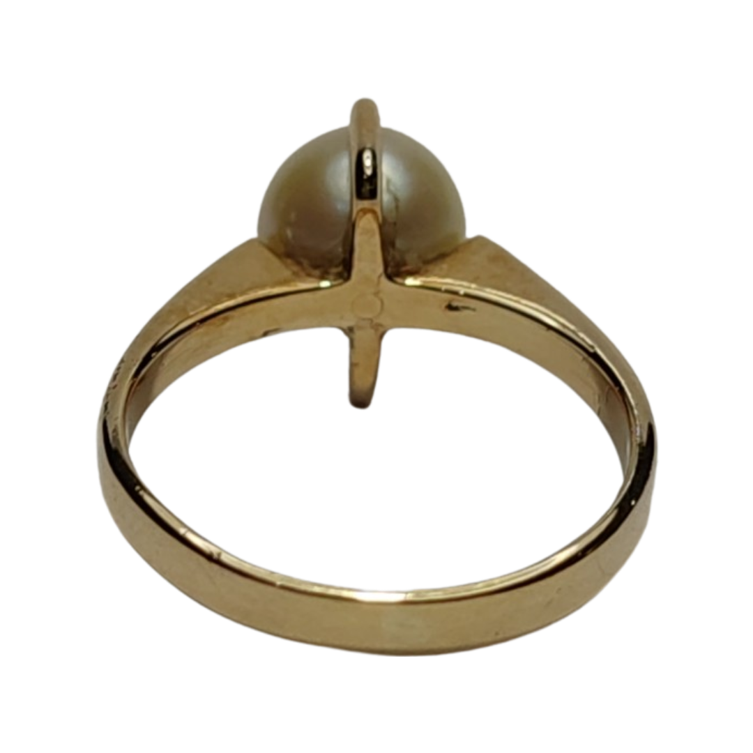 Vintage Pearl Ring c.1980's
