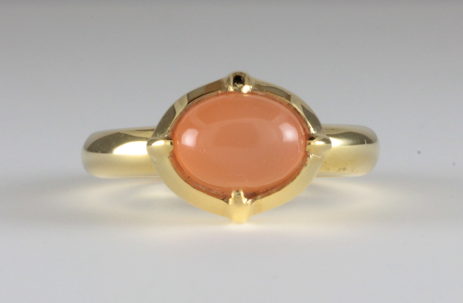 'Coria' C12th Early Medieval style 22ct Gold & Peach Moonstone Ring