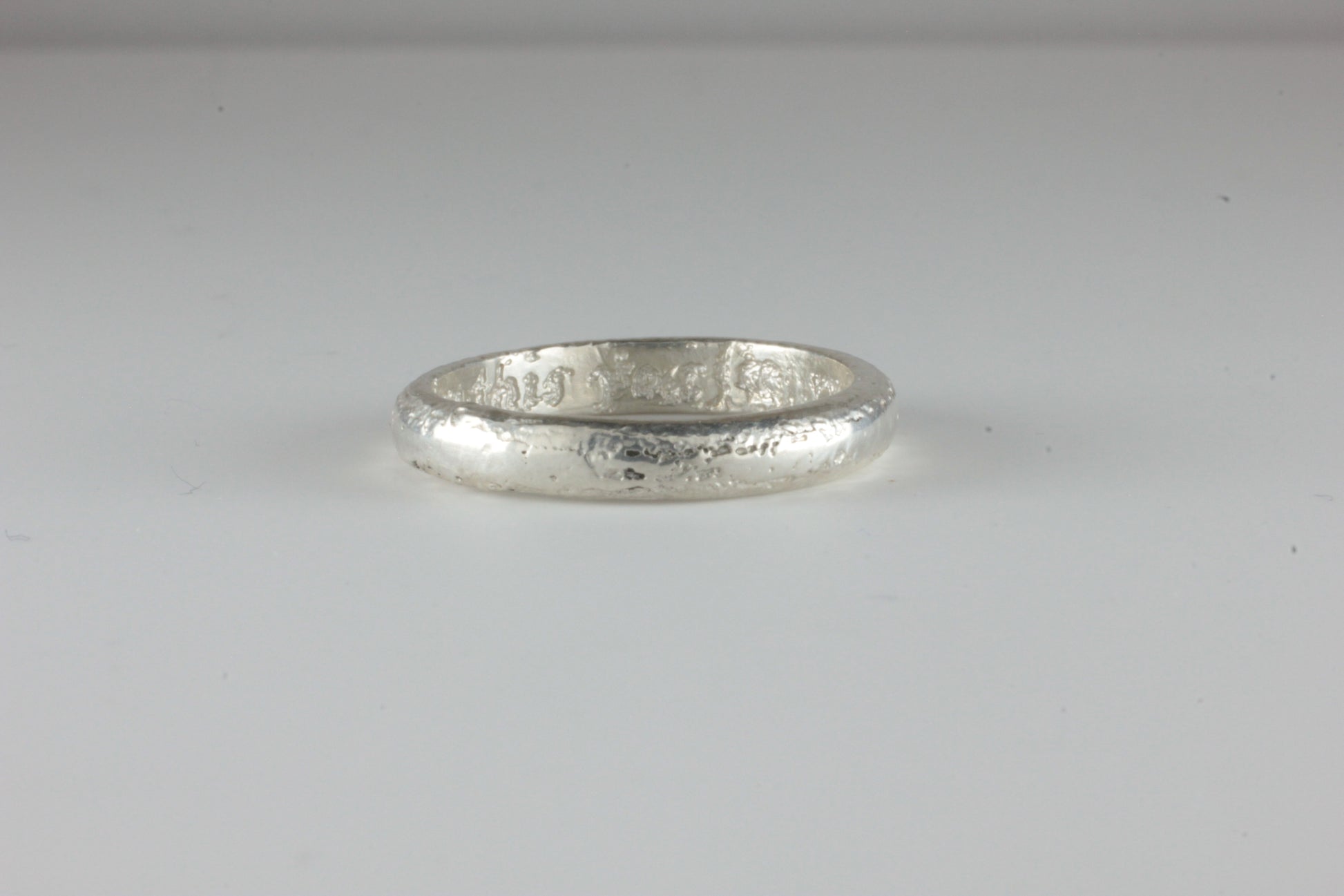 'When this you see, remember mee' Medieval Posy Ring