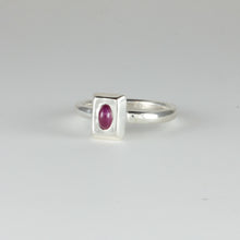 Load image into Gallery viewer, C13th-14th Medieval Style &#39;Pie Dish&#39; Ring with Oval Ruby Cabochon