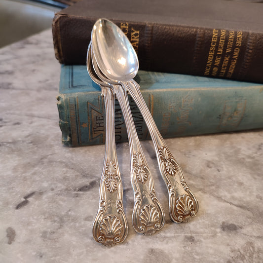 c.1839 Hallmarked Silver Early Victorian Teaspoons by John and Henry Lias  Silverware