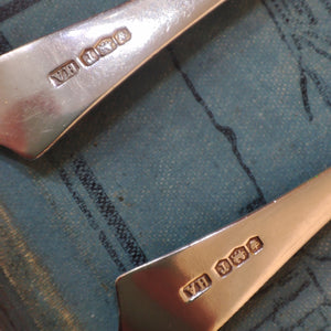 Hallmarked Silver c.1934 Art Deco Teaspoons by Atkins Brothers