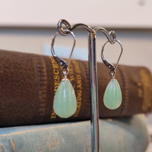 Load image into Gallery viewer, 18ct White Gold Aventurine Art Deco Style Drop Earrings