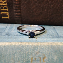 Load image into Gallery viewer, 9ct White Gold Sapphire Ring