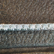 Load image into Gallery viewer, 4.00ct Diamond Tennis Bracelet
