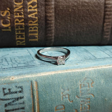Load image into Gallery viewer, 0.33ct Round Brilliant Cut Diamond set in Platinum with 4-claws