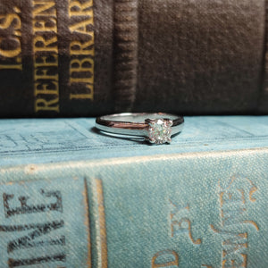 0.50ct Round Brilliant Cut Diamond set in Platinum with 4-claws