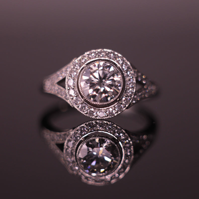 1.02ct Platinum Art Deco Design Diamond Ring with Round Brilliant cut H/I VS