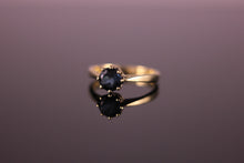 Load image into Gallery viewer, 18ct yellow gold Topaz ring London Blue 1.09ct 8-claw setting Solitaire 18K