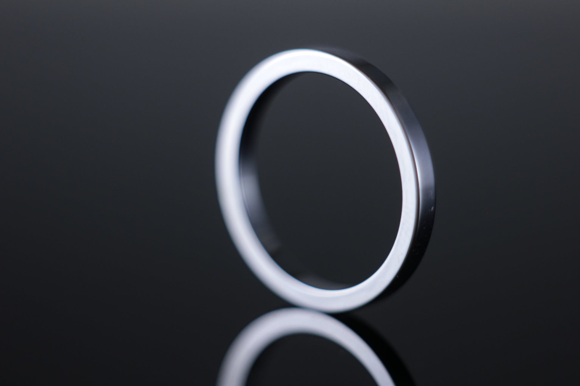 2mm Flat Wedding Band 18ct White Gold